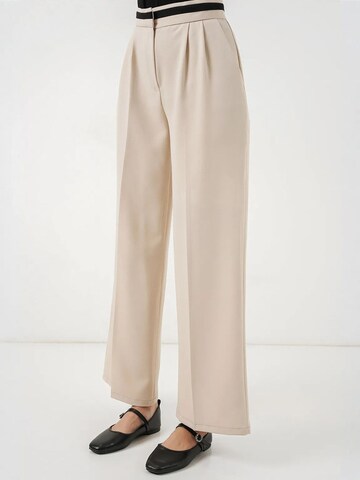Bigdart Wide leg Trousers in White