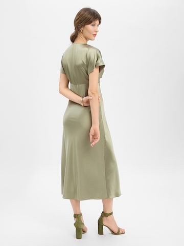 Marie Lund Kleid in Grün