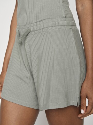 Regular Pantalon 'Reign Basic ' GREENBOMB en vert : devant