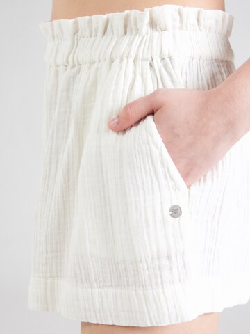 regular Pantaloni di ROXY in bianco