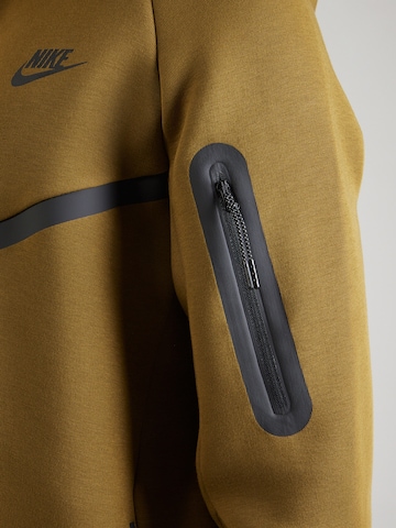 Nike Sportswear Sweatvest 'Tech Fleece' in Groen