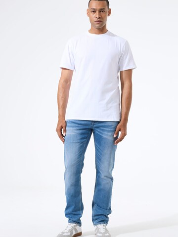 Regular Jean 'Russo' GARCIA en bleu
