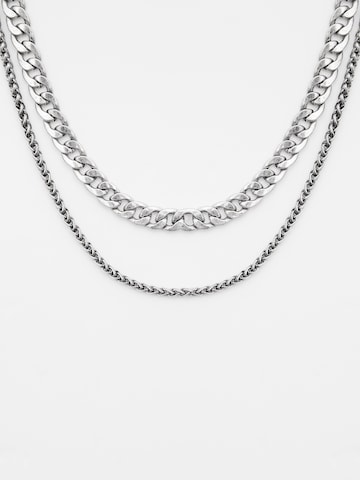 Pull&Bear Necklace in Silver