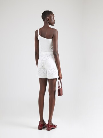 VILA Regular Jeans 'VIPOLLY' in White
