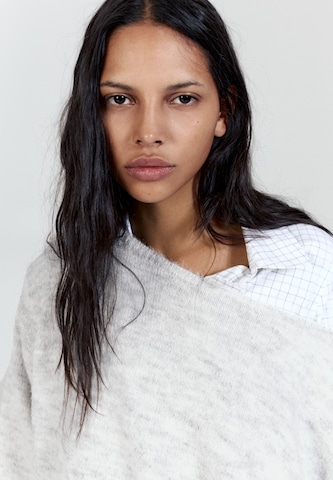 Pullover di Pull&Bear in grigio