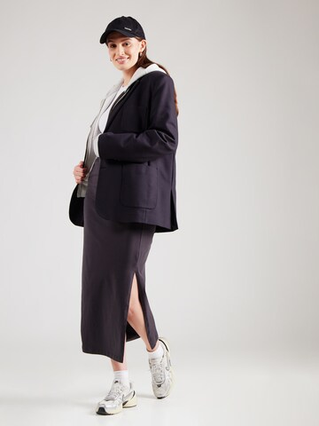 Noisy may Skirt in Grey