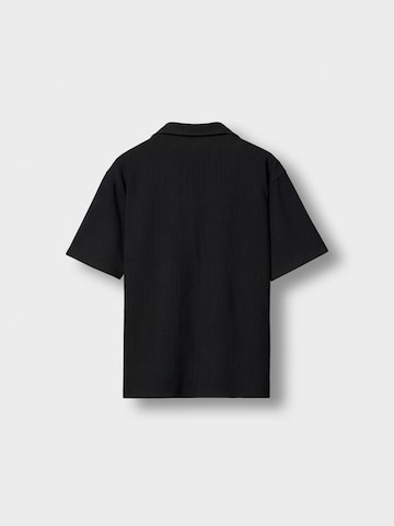Burocs Comfort fit Button Up Shirt in Black