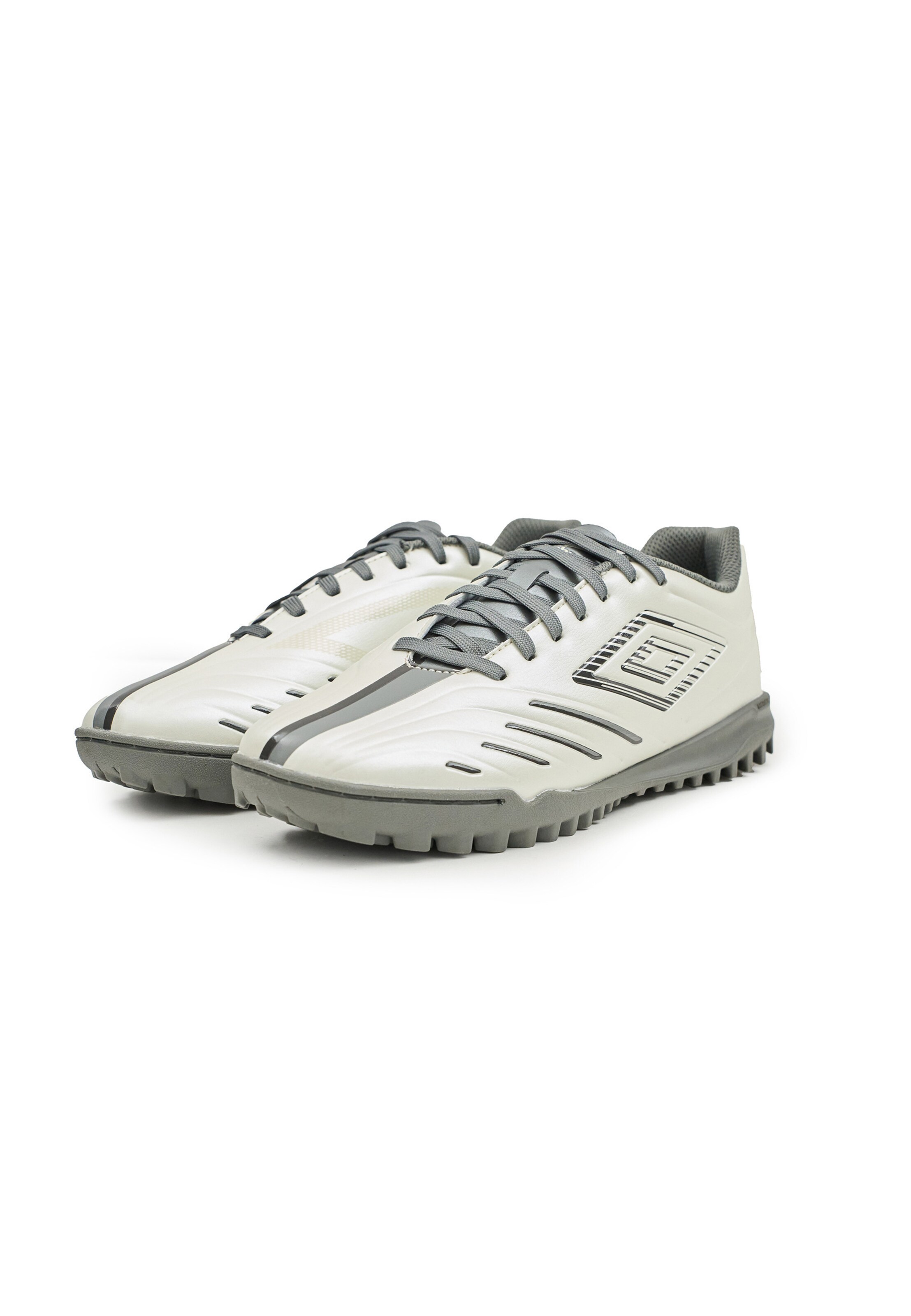 Chaussure de foot 'Tocco VI Team' UMBRO en blanc
