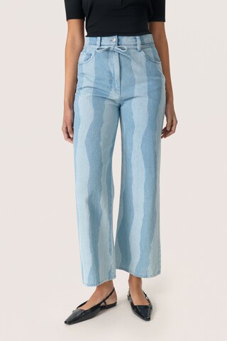 SOAKED IN LUXURY Loose fit Jeans 'SLMaisa' in Blue: front