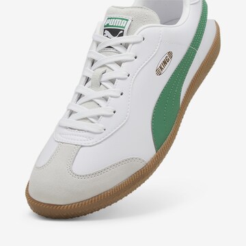 Chaussure de foot 'KING 21 IT' PUMA en blanc