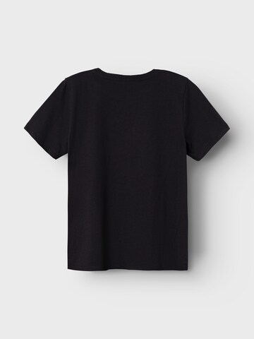 NAME IT T-shirt 'Herra' i svart