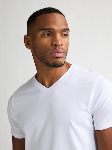 Petrol Industries Särk, värv valge