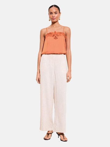 Friends Like These Плиссированные брюки в Бежевый: спереди