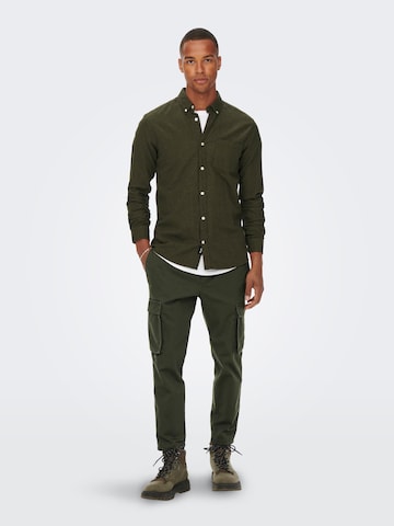 Tapered Pantaloni cargo 'ROD' di Only & Sons in verde