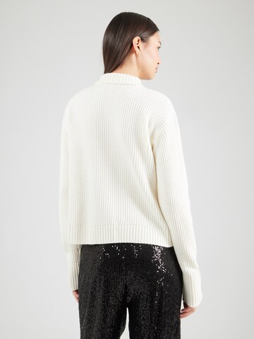 Pullover di Karl Lagerfeld in bianco