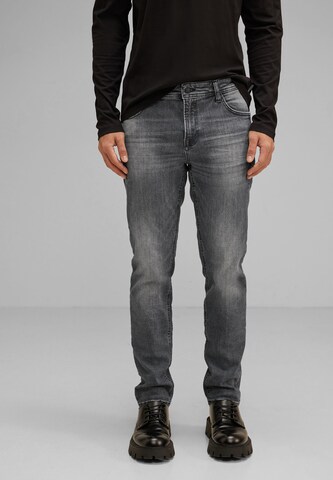 Street One MEN Regular Jeans in Grau: Vorderseite