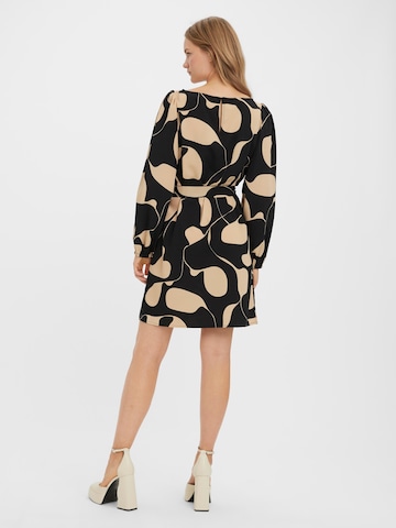 Robe 'LYDIA' VERO MODA en noir