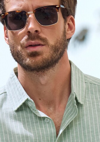 JOHN DEVIN Regular fit Button Up Shirt in Green