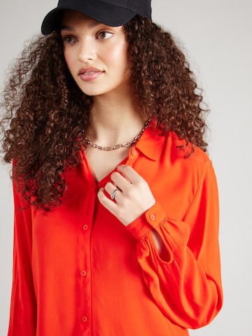 Camicia da donna di ESPRIT in rosso