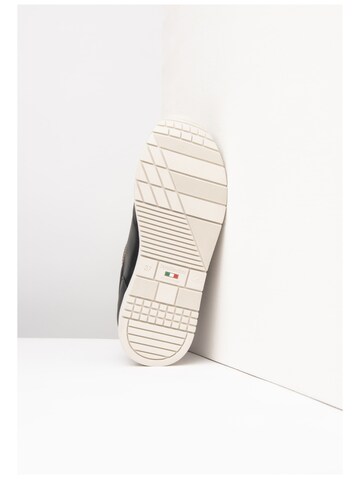 Nero Giardini Sneakers laag in Zwart