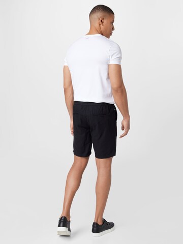 Matinique Regular Shorts 'Barton' in Schwarz