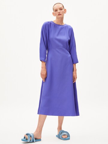 Robe 'Maarlena' ARMEDANGELS en violet : devant