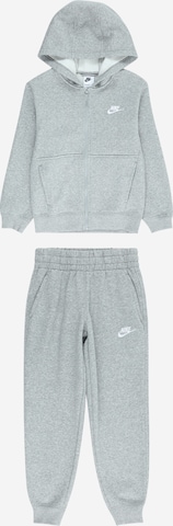 Nike Sportswear Sweatsuit 'Club Fleece' in Grey: front