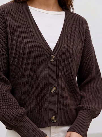 VERO MODA Strickjacke 'VMLea' in Braun