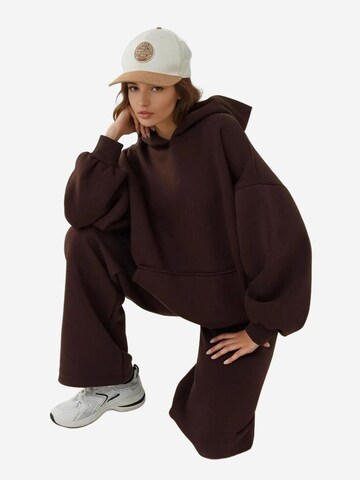 Hiccup - Loosefit Calças em castanho