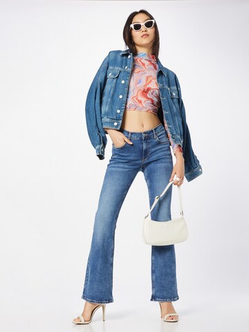 Bootcut Jeans de la Gina Tricot pe albastru