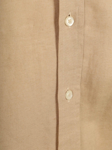 Steppin' out Regular fit Button Up Shirt in Beige