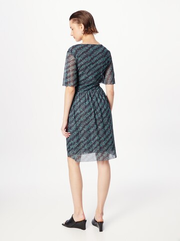 Rochie 'Demara' de la SOAKED IN LUXURY pe negru
