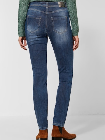 STREET ONE Slimfit Jeans in Blauw