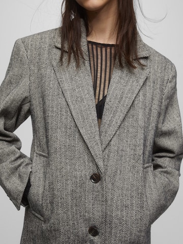 Cappotto di mezza stagione di Pull&Bear in grigio