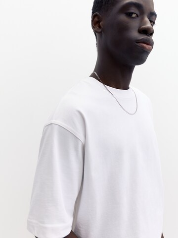 T-Shirt Pull&Bear en blanc