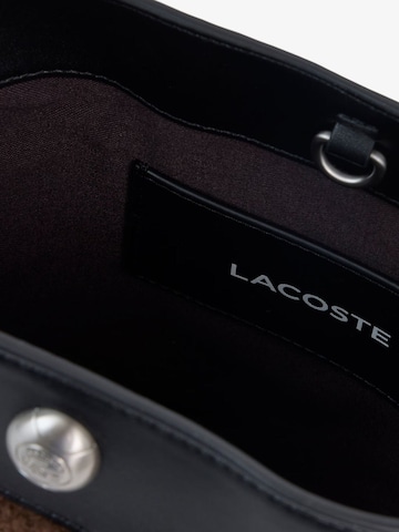 LACOSTE Olkalaukku 'Bliss' värissä ruskea