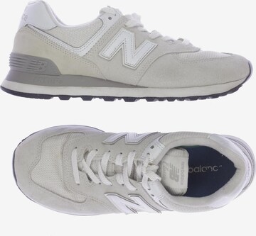 new balance Sneakers & Trainers in 40 in White: front