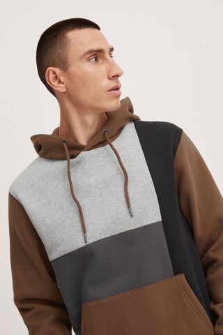 BLEND Sweatshirt in Braun