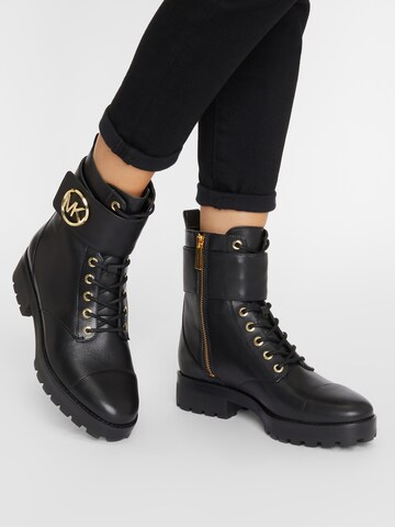 MICHAEL Michael Kors - Botines con cordones 'TATUM' en negro: frente