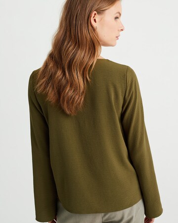 WE Fashion Blouse in Green