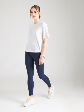 Hummel Functioneel shirt 'VANJA' in Wit