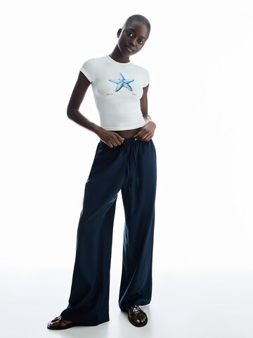 Wide Leg Pantalon Bershka en bleu : devant