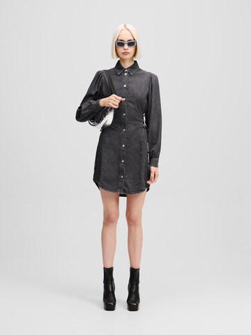 KARL LAGERFELD JEANS Shirt dress in Black: front