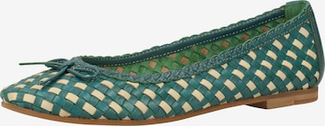 Kickers Ballet Flats in Green: front