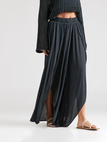 ABOUT YOU x Kamila Šikl Regular Pants 'Freya' in Black: front