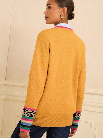 love & roses Пуловер в жълто