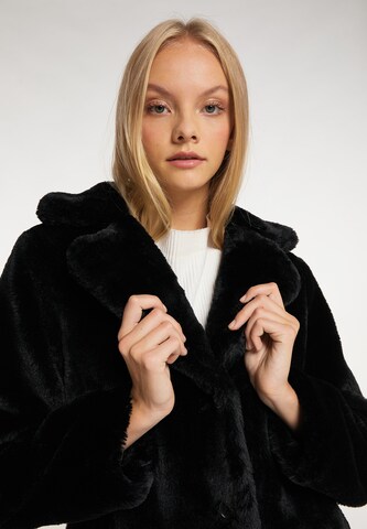 taddy Between-Seasons Coat in Black