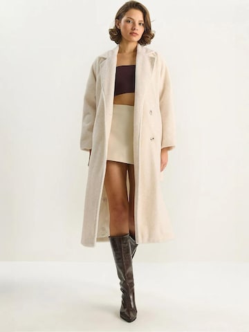 Bianco Lucci Tussenmantel in Wit