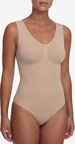 cfab (formerly creamy fabrics) - Body moldeador 'Tank Bodysuit Sculpting Shapewear mit Slip' en beige: frente