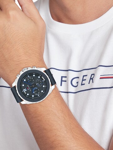 Montre à affichage analogique 'MORGAN' TOMMY HILFIGER en bleu